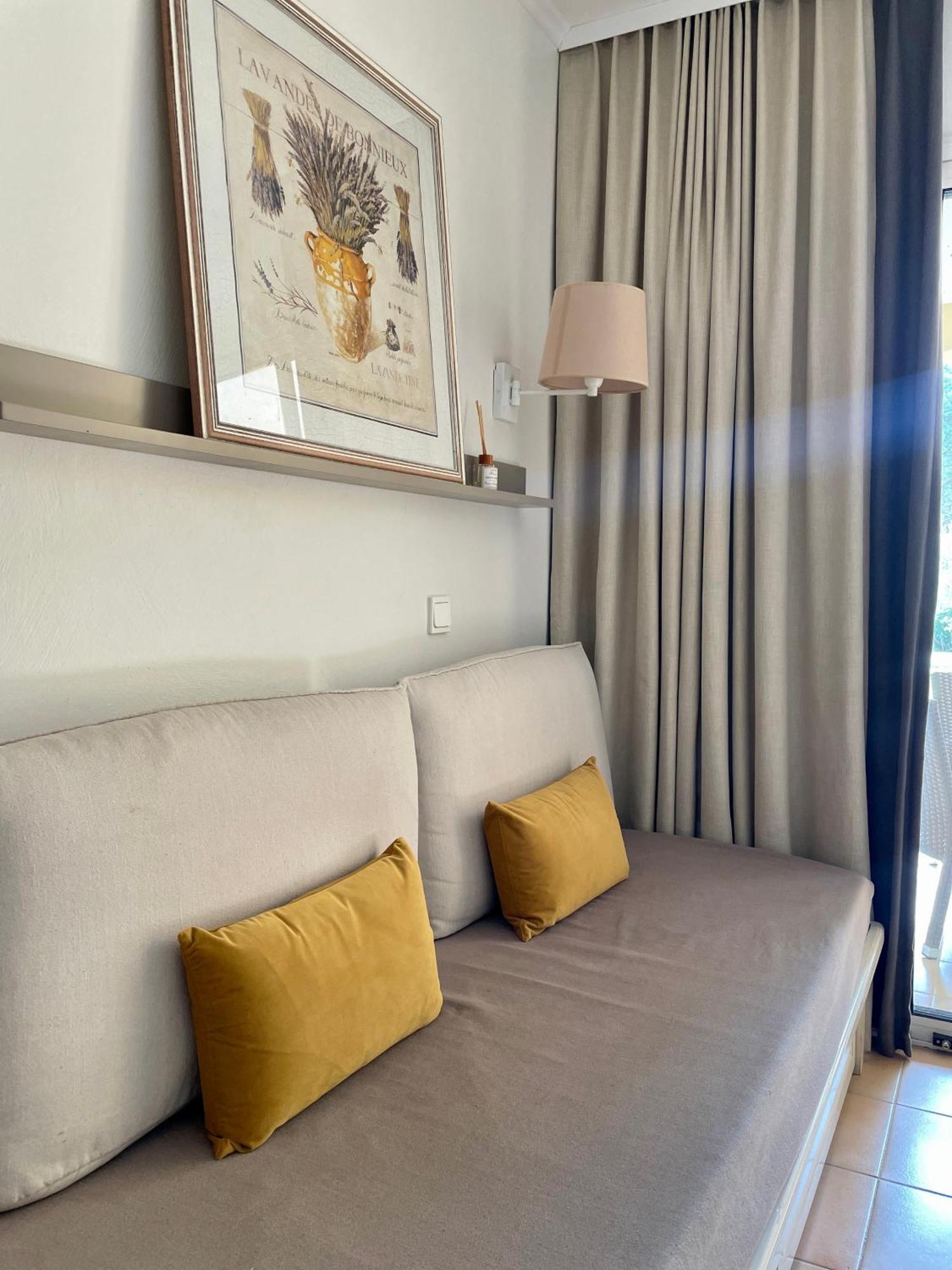 Appartement Golf De Pont Royal Mallemort Ngoại thất bức ảnh